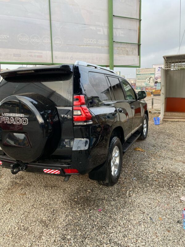 Toyota Prado - Image 3