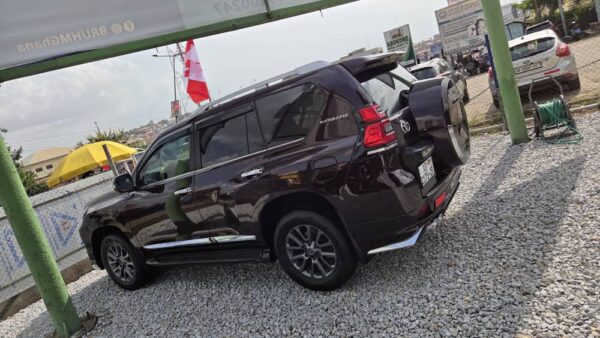 Toyota Prado